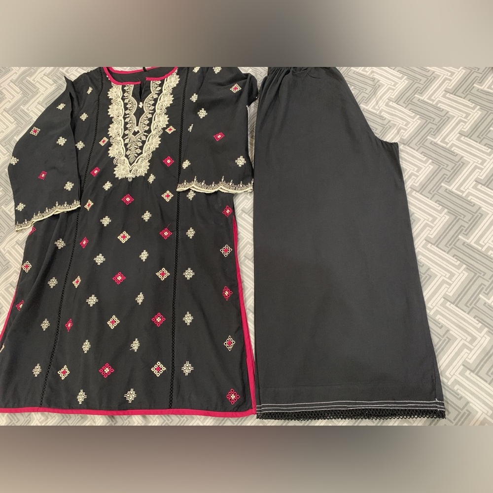 Beechtree Black Casual Long Sleeve 2 Piece Dress - Picture 10 of 13